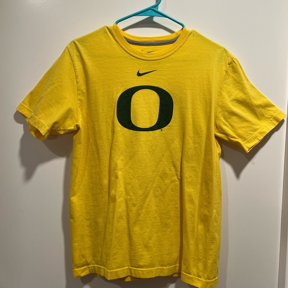 Nike Oregon ducks tee shirt